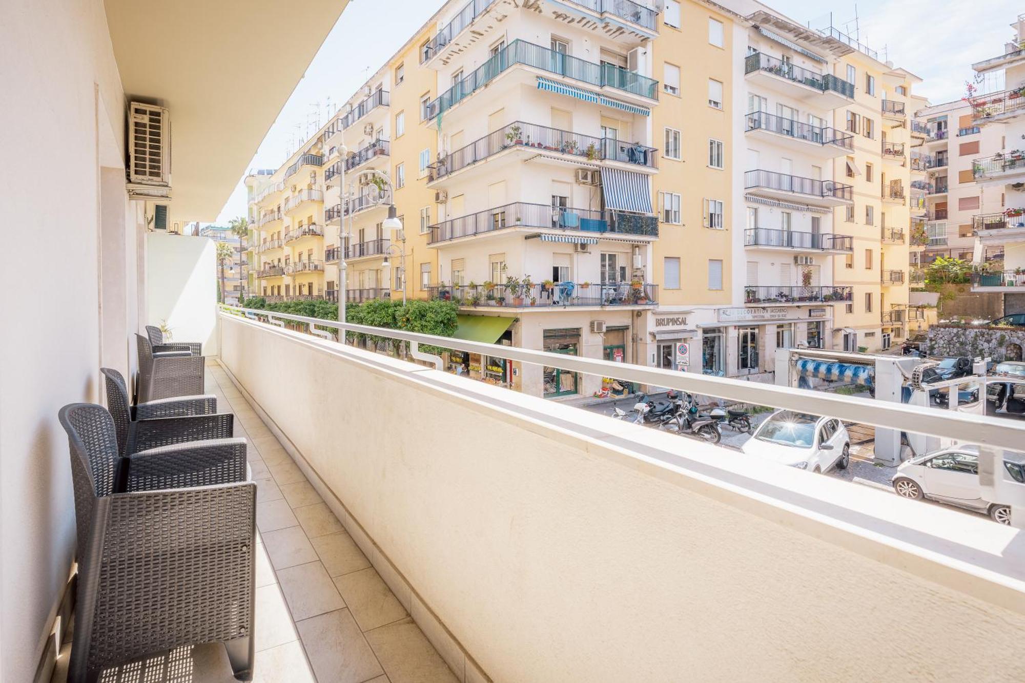 Sorrentovibes - Luxury Design Home & Jacuzzi In Heart Of Sorrento Esterno foto